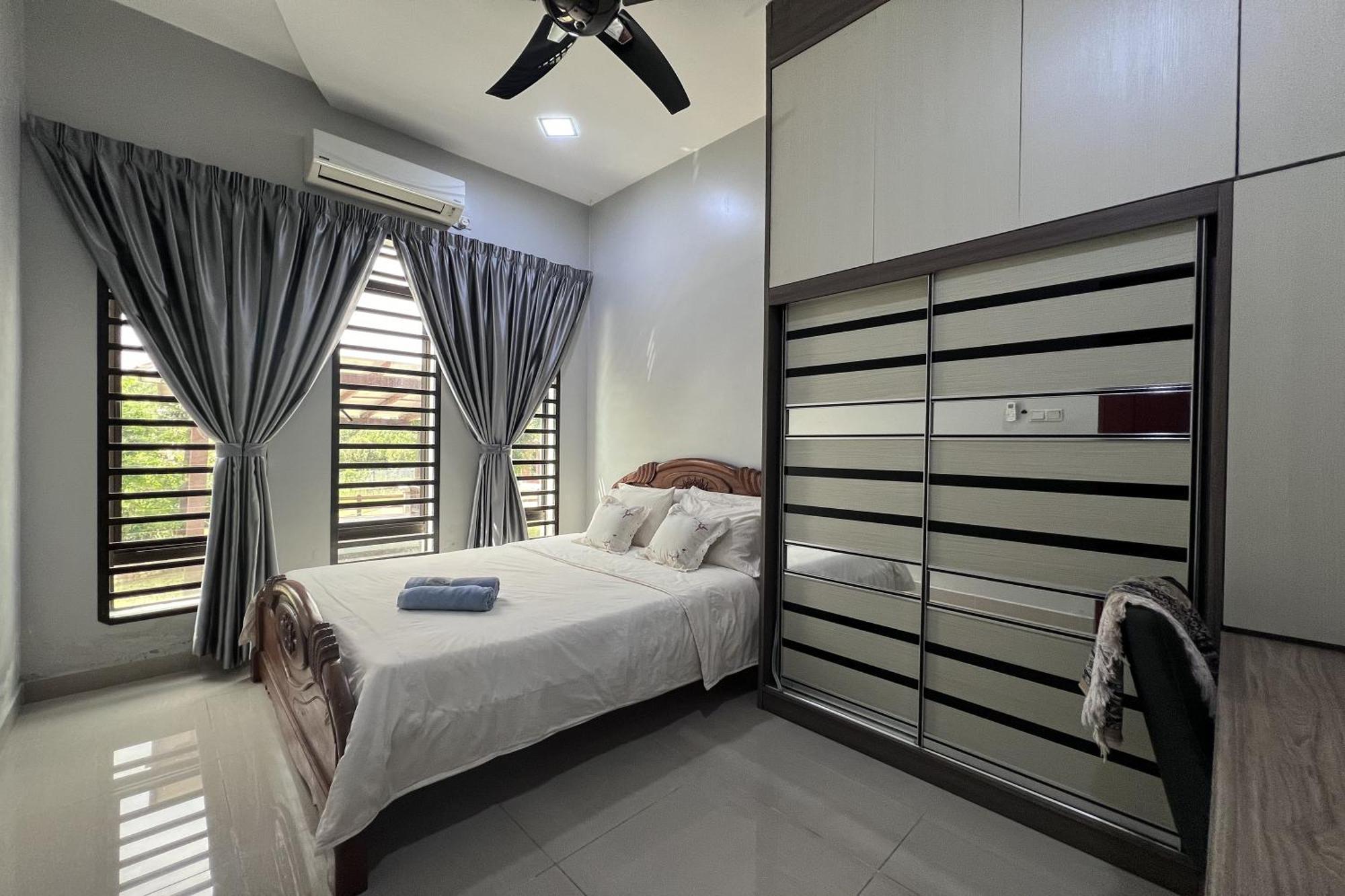 Nurbayu Chalet, Kemaman Kuantan Exterior photo